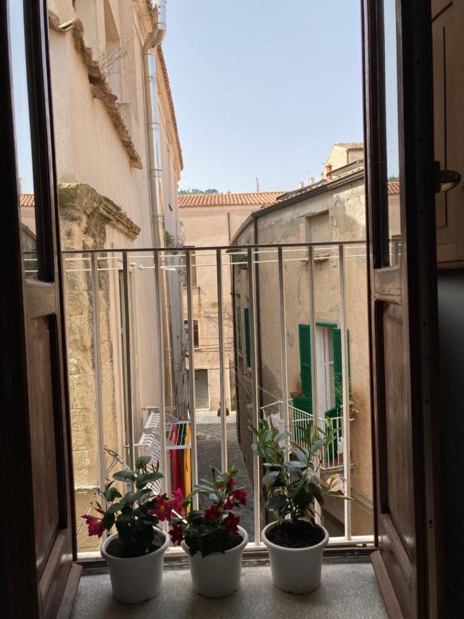 Guest House Scilla E Cariddi Тропея Экстерьер фото